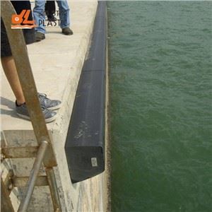 Guardabarros deslizante de plástico